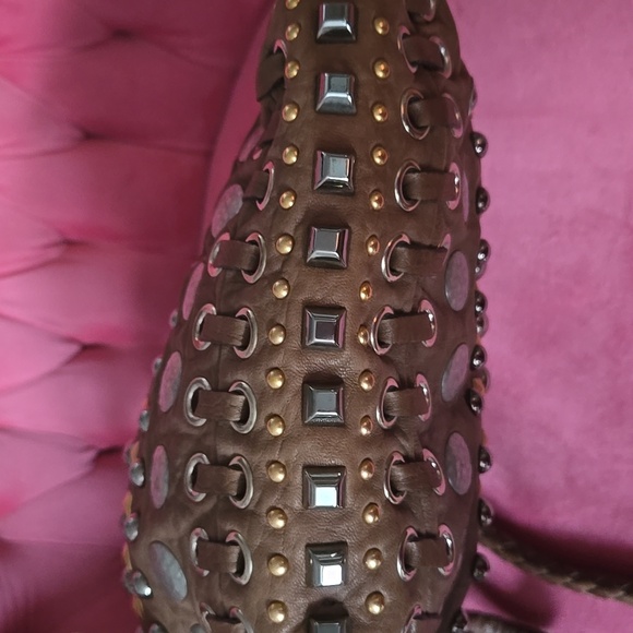 ๐ฉทHP๐ฉทMiu Miu deerskin handbag - Picture 9 of 13